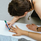 Den Umständen zum Trotz: Vom Weitermachen und Streben nach Verbindungen